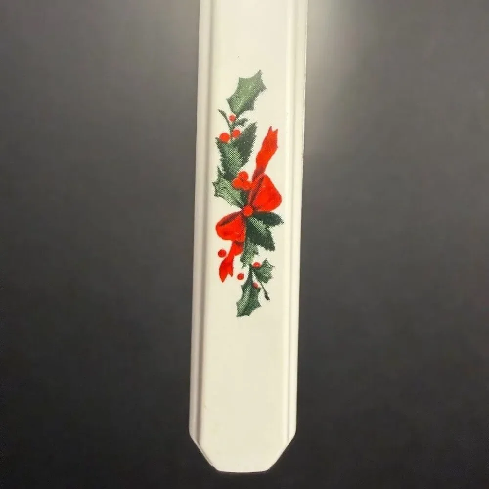 Set of 4 Vintage Pfaltzgraff Christmas Heritage 6 1/2